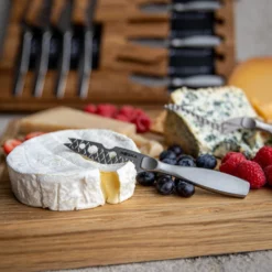 Boska Kaasset Ultimate Monaco+ (Eikenhouten Serveerplank & 10 RVS Kaasmessen) - 11 Delige Set -Goedkope Keuken Wijs Winkel 307105 Ultimate cheese set Monaco 433 scaled