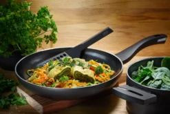 Berndes Koekenpan B.Green - ø 30 Cm - Standaard Anti-aanbaklaag -Goedkope Keuken Wijs Winkel 4006189401283 3 1