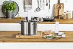 Zwilling Sous Vide Stick Enfinigy - Nauwkeurige Temperatuurinstelling - IPX7 Waterproof - Zwart -Goedkope Keuken Wijs Winkel 4009839546716 12