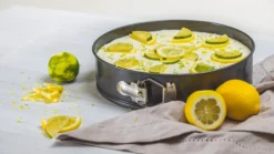 Sareva Springvorm / Bakvorm Set - ø 24/26/28 Cm + Bakmat En Ovenhandschoen 8 Sareva Springvorm / Bakvorm Set - ø 24/26/28 Cm + Bakmat En Ovenhandschoen -Goedkope Keuken Wijs Winkel bakken 21 1 scaled