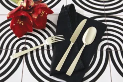 Sambonet Bestekset Flat - Champagne - 24 Delig / 6 Personen -Goedkope Keuken Wijs Winkel sambonet bestekset flat champagne sfeer2