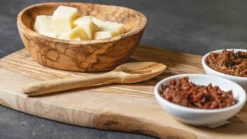 Jay Hill Sauslepel Tunea - Olijfhout - 30 Cm -Goedkope Keuken Wijs Winkel tunea 25 3 scaled